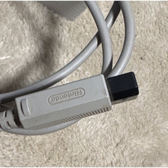 Nintendo OEM Wii AC Power Adapter RVL-002 USA 12V 3.7A Gray For Wii Console - Picture 3 of 6